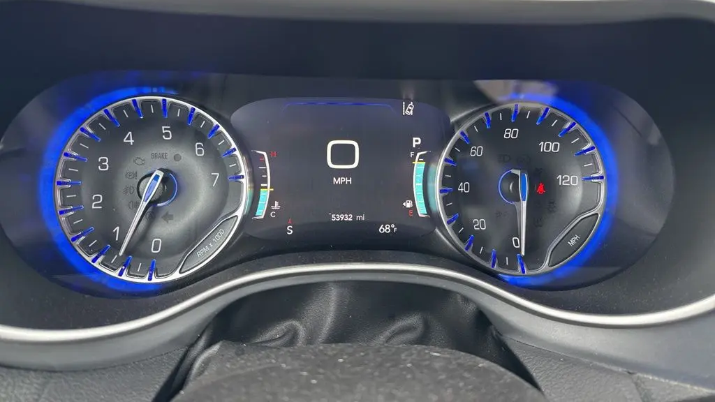 2021 Chrysler Pacifica Touring L