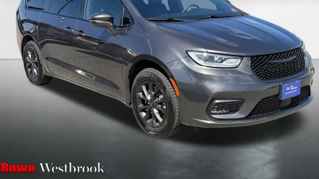Preowned 2022 Chrysler Pacifica Touring L for Sale