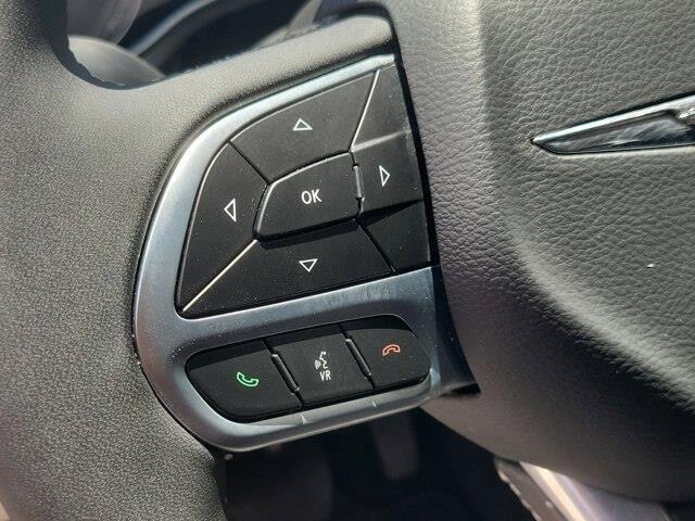 2022 Chrysler Pacifica - $19,234