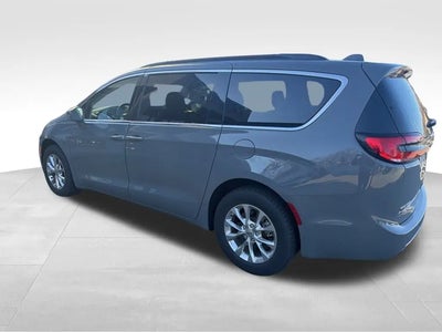 Photo of a 2022 Chrysler Pacifica AWD Touring L 4DR Mini-Van for sale