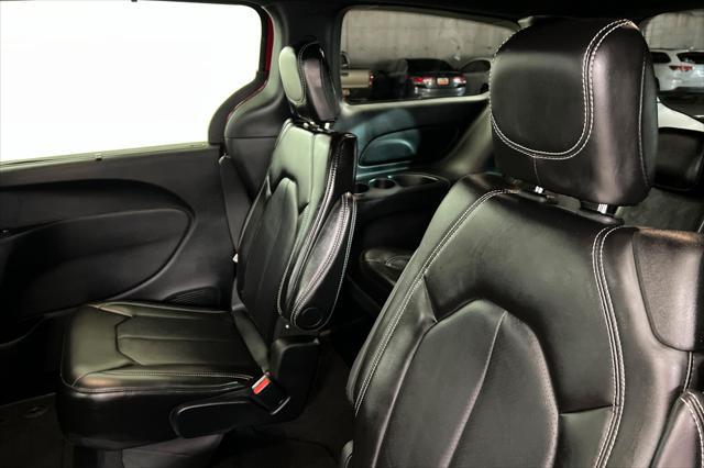 2027 Chrysler Pacifica - $43,499