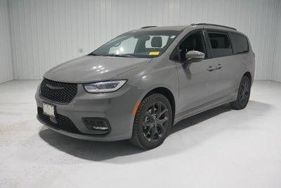 2023 Chrysler Pacifica AWD Touring L 4DR Mini-Van
