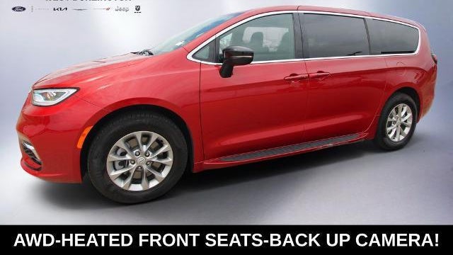 Preowned 2026 Chrysler Pacifica Select for Sale