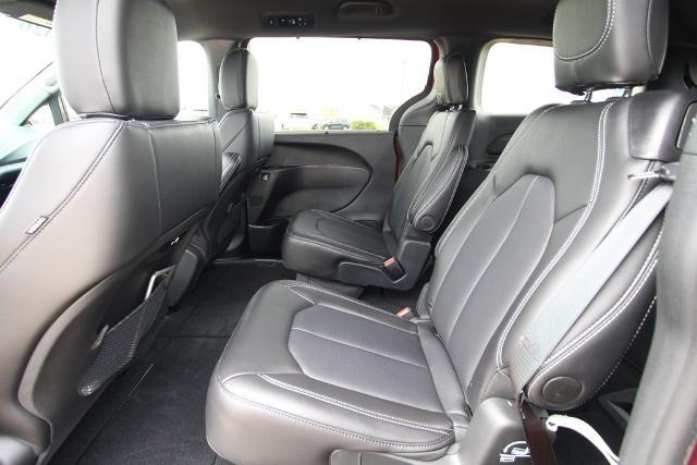 2026 Chrysler Pacifica - $39,885