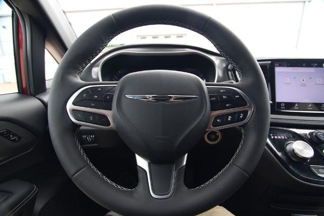 2026 Chrysler Pacifica - $39,885