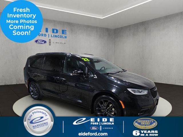 2022 Chrysler Pacifica