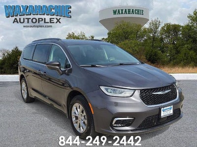 Photo of a 2022 Chrysler Pacifica AWD Touring L 4DR Mini-Van for sale