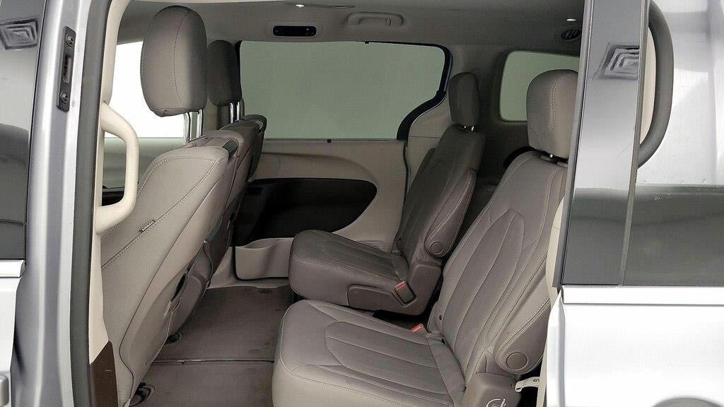 2021 Chrysler Pacifica Touring