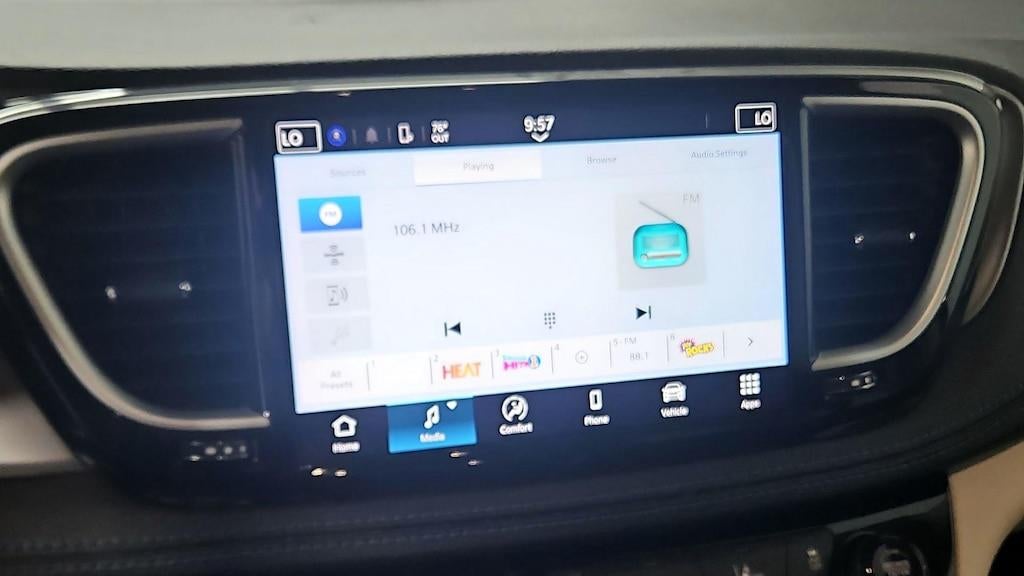 2021 Chrysler Pacifica Touring