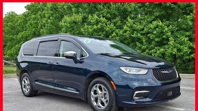 Preowned 2022 Chrysler Pacifica Limited for Sale
