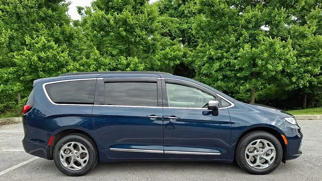 2022 Chrysler Pacifica Limited