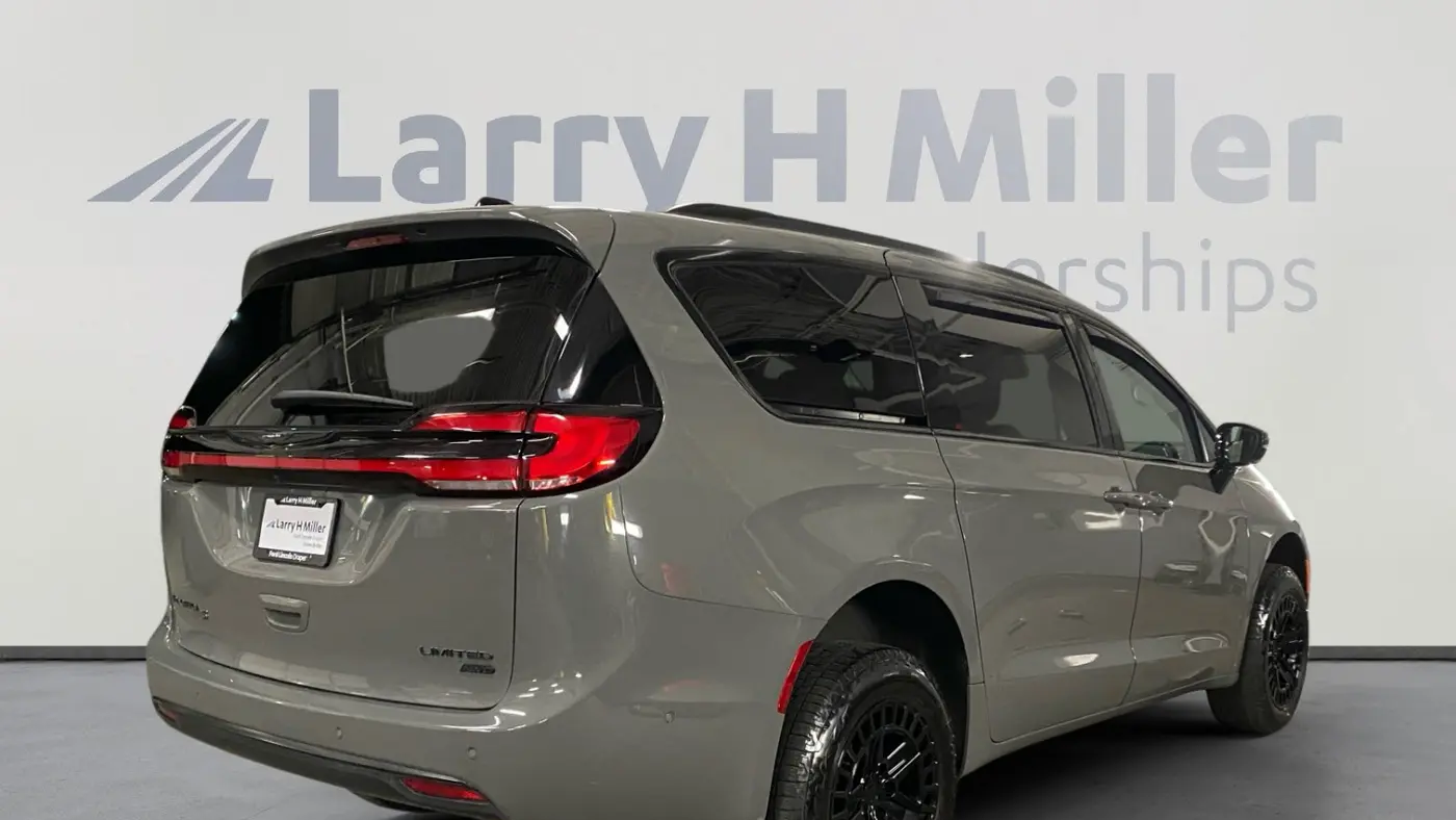 2023 Chrysler Pacifica Limited
