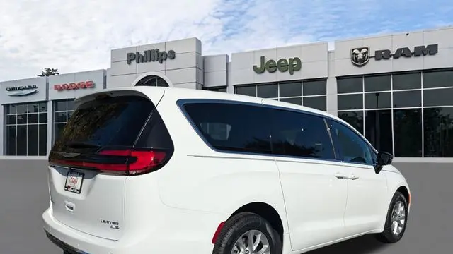 2026 Chrysler Pacifica Limited