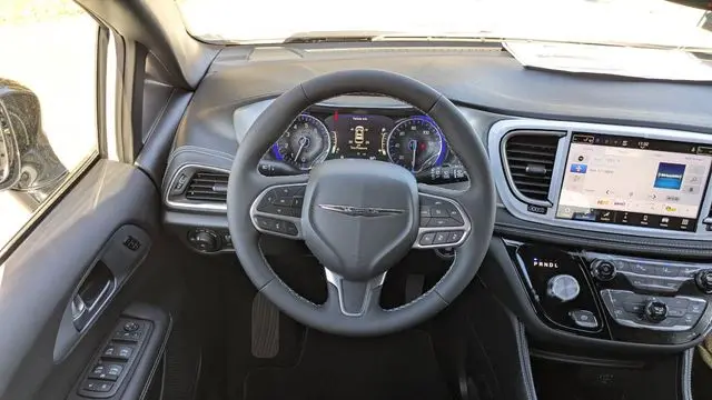 2026 Chrysler Pacifica Limited
