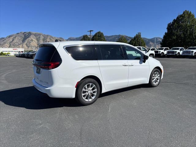 2026 Chrysler Pacifica - $38,994