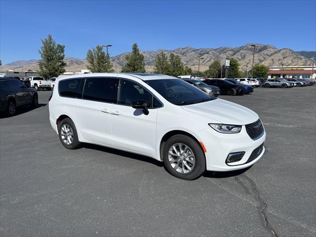 2026 Chrysler Pacifica - $38,994