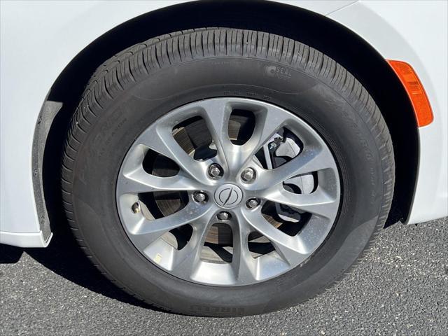 2026 Chrysler Pacifica - $38,994