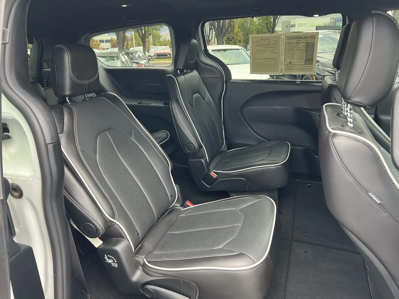 2026 Chrysler Pacifica - $40,498