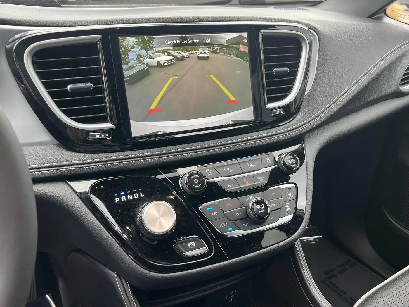 2026 Chrysler Pacifica - $40,498