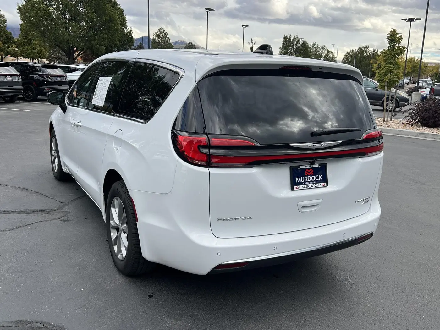 2026 Chrysler Pacifica - $40,498