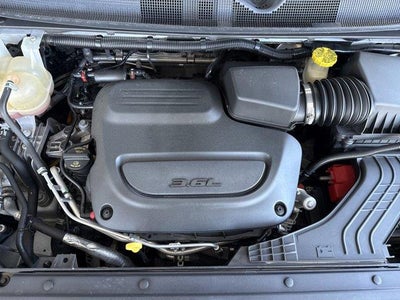 Photo of a 2021 Chrysler Pacifica AWD Limited 4DR Mini-Van for sale