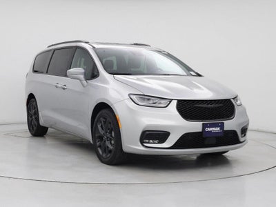 Photo of a 2022 Chrysler Pacifica AWD Limited 4DR Mini-Van for sale