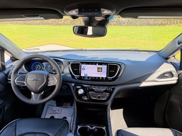 2026 Chrysler Pacifica - $44,498