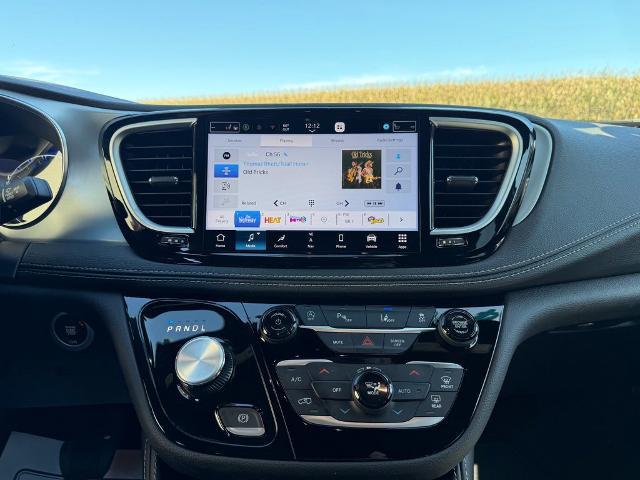 2026 Chrysler Pacifica - $44,498