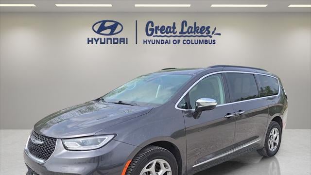 Preowned 2023 Chrysler Pacifica Limited for Sale