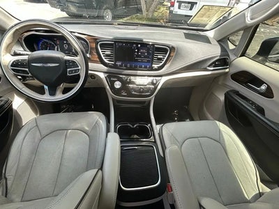 2021 Chrysler Pacifica AWD Limited 4DR Mini-Van