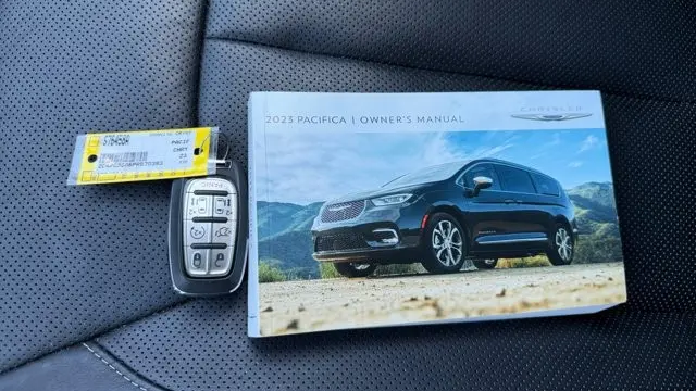 2023 Chrysler Pacifica Limited