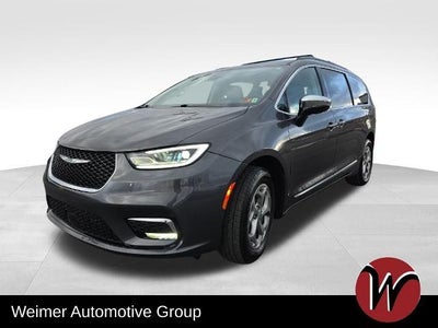 2023 Chrysler Pacifica AWD Limited 4DR Mini-Van