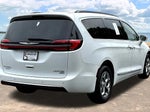 2022 Pacifica Thumbnail 8