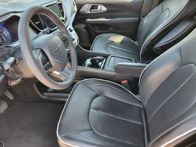 2026 Chrysler Pacifica - $43,706
