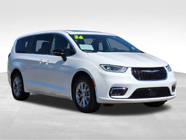 2026 Chrysler Pacifica - $43,706
