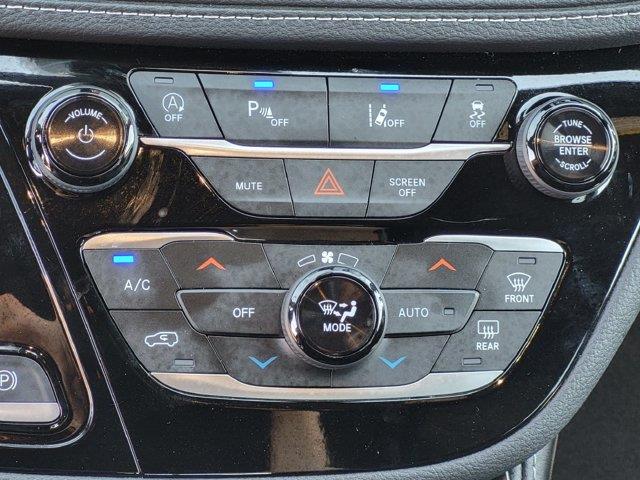 2026 Chrysler Pacifica - $43,706