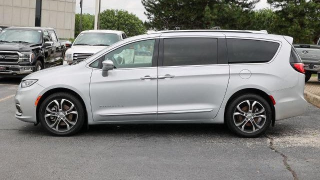 2022 Chrysler Pacifica Pinnacle