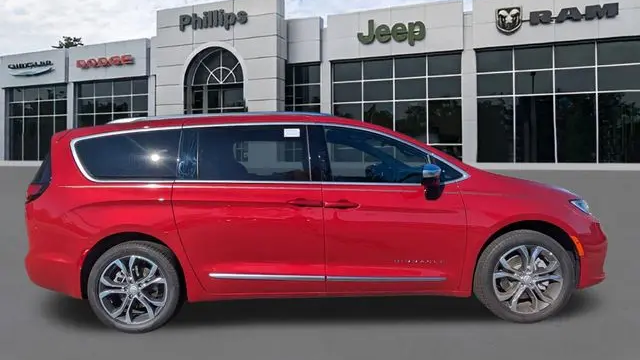 2026 Chrysler Pacifica Pinnacle