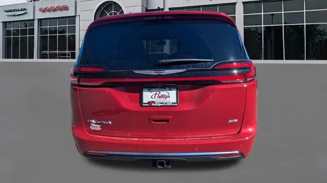 2026 Chrysler Pacifica Pinnacle