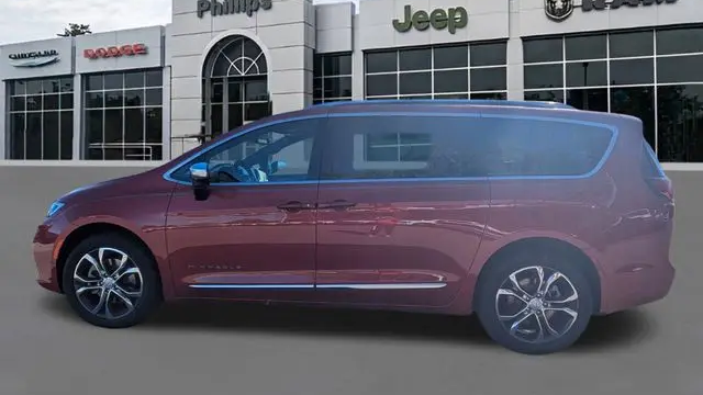 2026 Chrysler Pacifica Pinnacle