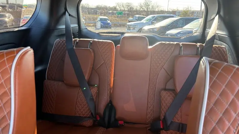 2024 Chrysler Pacifica Pinnacle