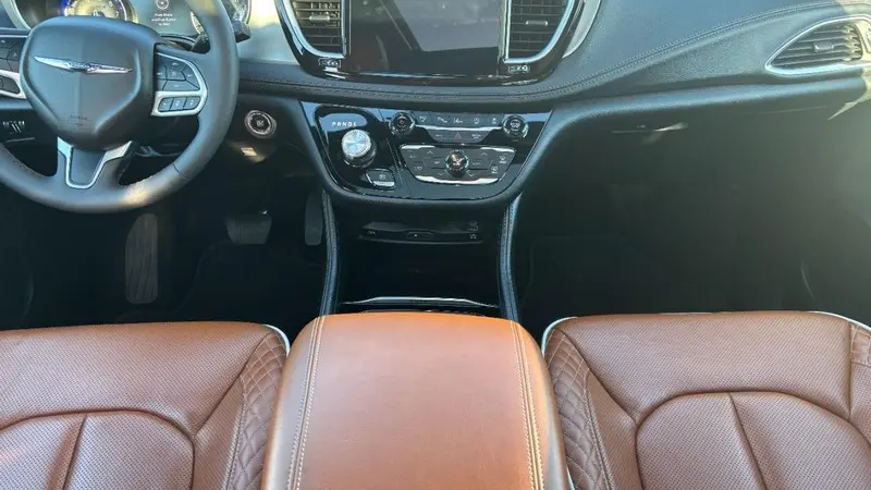 2024 Chrysler Pacifica Pinnacle