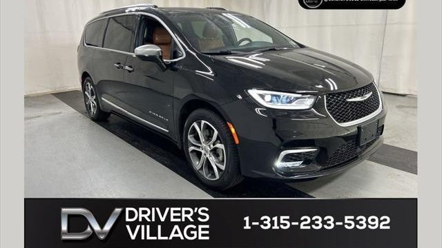 Preowned 2024 Chrysler Pacifica Pinnacle for Sale