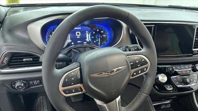 2024 Chrysler Pacifica Pinnacle