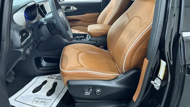 2024 Chrysler Pacifica Pinnacle