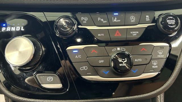 2024 Chrysler Pacifica Pinnacle