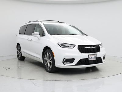 Photo of a 2021 Chrysler Pacifica AWD Pinnacle 4DR Mini-Van for sale