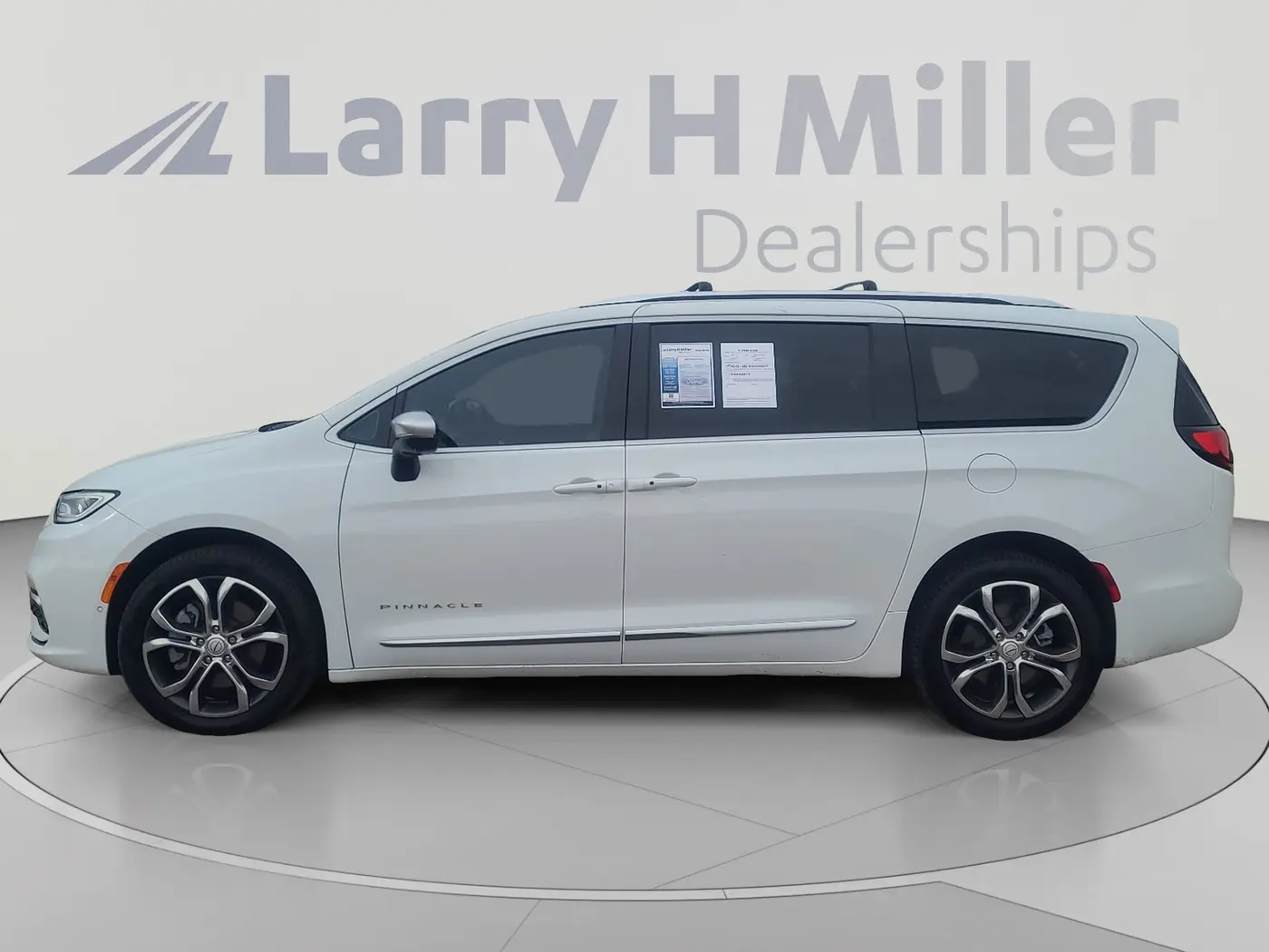 2026 Chrysler Pacifica - $47,207