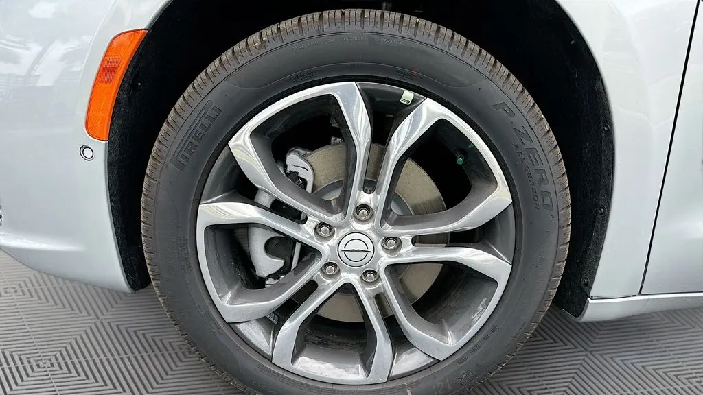 2026 Chrysler Pacifica Pinnacle