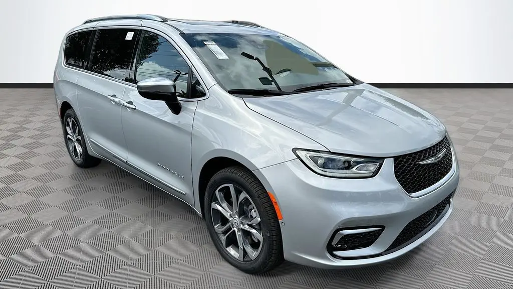2026 Chrysler Pacifica Pinnacle